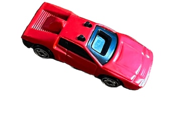 VTG 1989 Hotwheels California Customs Hot Watches Red Camero Mini Car Clock RARE Condition: battery is dead and not made to be removed.