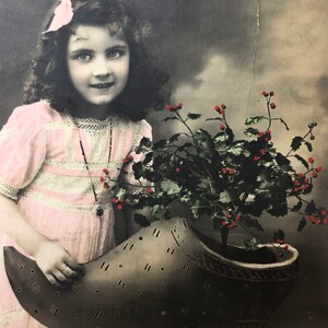 Antyczna świąteczna pocztówka z dziewczynką z jemioły i omeli, ręcznie malowana sukienka RPPC CPA, wiktoriański francuski album Noel Ephemera