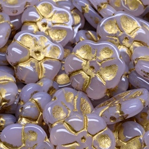 9 Stück 15 mm Primrose Blume gepresste Tschechische Glasperlen -Flieder mit Gold (CH7107107)