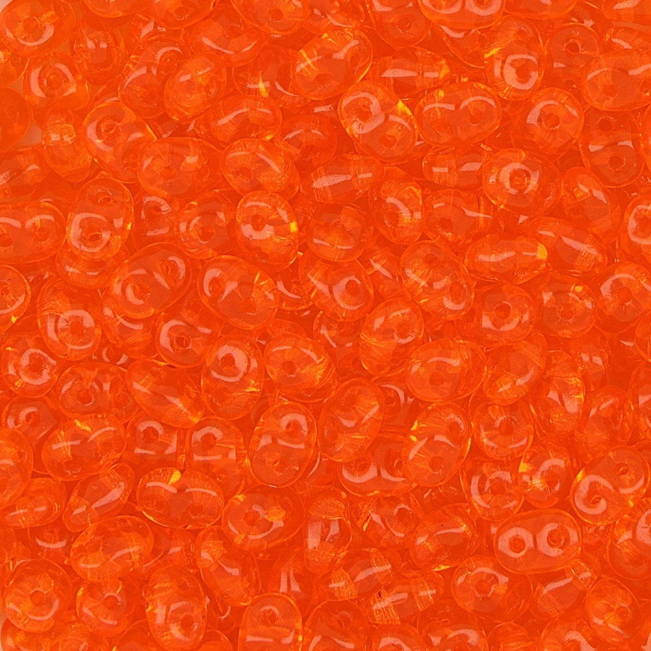 Hyacinth White Luster - SuperDuo, 2.5x5mm 22g Hyacinth White Luster - SuperDuo, 2.5x5mm 22g
