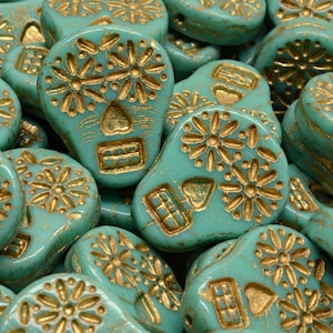 6 szt. 20 x 16 mm, cukrowa czaszka, prasowane czeskie szklane koraliki - mięta i złoto (CH9002109)