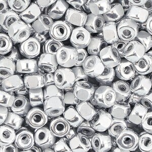 Matubo™ 2/0 3 Cut Seed Beads - Crystal Full Labrador(CH1800020)