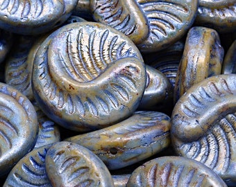 7 Pcs 19mm Fossil Coin Pressed Czech Glass Beads -Metallic Light Blue/Rust (CH7403101)