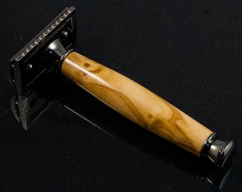 Aggressive Roman Olive Wood & Gun Metal Safety Razor.