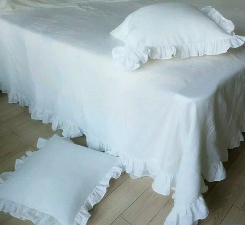 Rare Linen sheet blanket with ruffle edge Price reduction use as ruf enough Large to