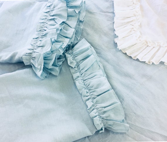 Linen Bed Cover With Vintage Ruffles 