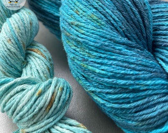 Hand dyed ‘Ocean’ Mulberry silk crochet yarn set. This 'tweed effect' 100% silk yarn is unlike any other.