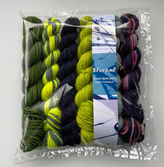 Hand dyed Dorset Horn aran weight yarn mini skein gift set.