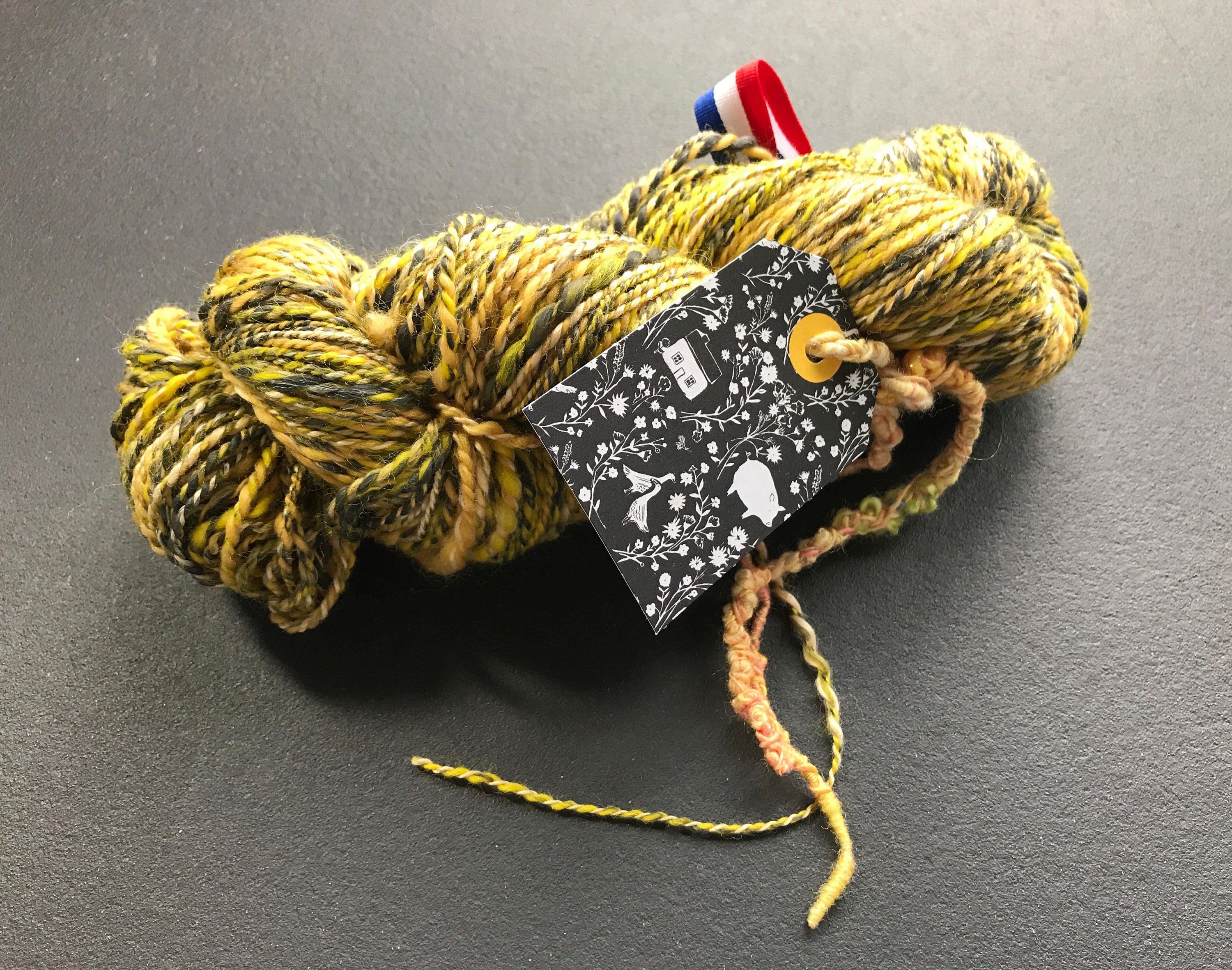 Fine hand spun sockblend yarn 'queen bee' with viscose, nylon and wool