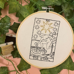 Tarot Embroidery The Star - 6in hoop wall decor