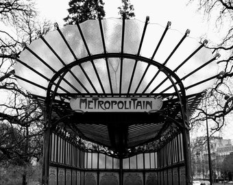 Paris Photo, Paris Metro, Paris Vintage Photo, Black & White Paris Photo