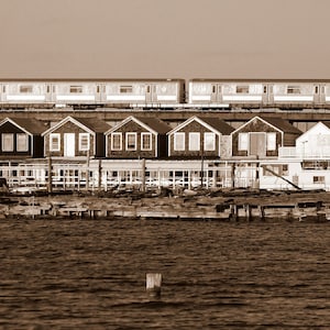 Jamaica Bay Bungalows - Rockaway Beach, NY