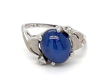 Vintage 14K White Gold Blue Star Sapphire Ring: Estate Jewelry