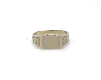 Vintage 14K White Gold Signet Baby Ring - Less than size 1 - 006