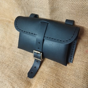 Harald belt pouch image 1