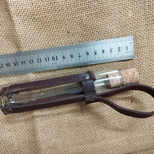 Single big potion vial image 4