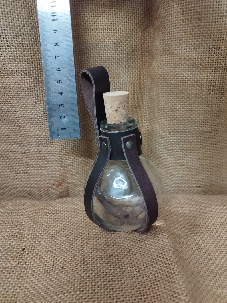 Round shape potion bottle image 5