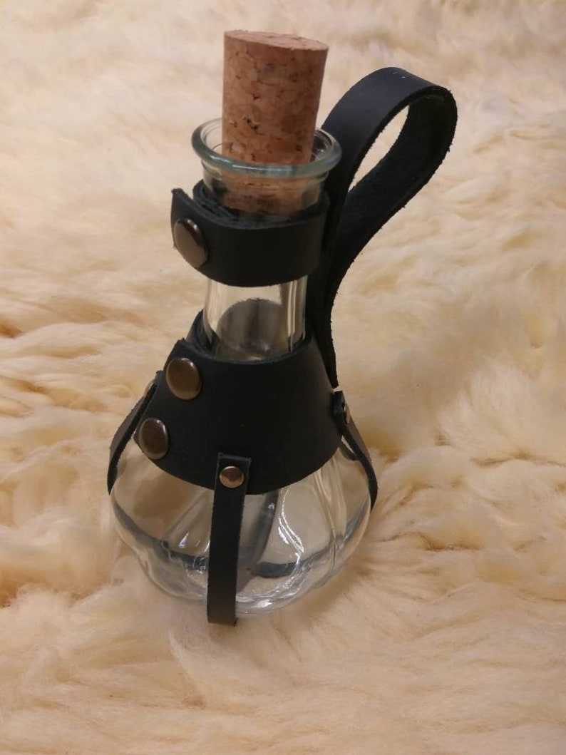 Potion bottle with cork image 1