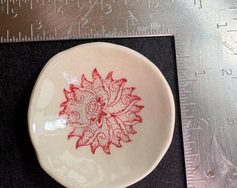 Fleur-de- lis floral  handmade ring dish