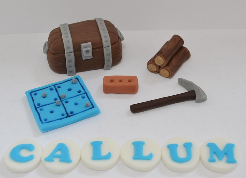 Fait A La Main Comestible Fortnite Style De Gateau Etsy - image 0