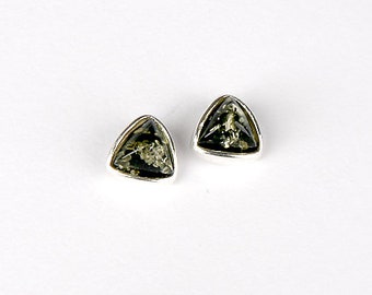 Green amber ear studs on 925/1000 silver, amber gift, low price gift, green earrings