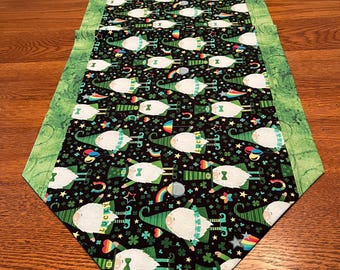 St. Patrick's Day Tablerunner, Gnomes Tablerunner