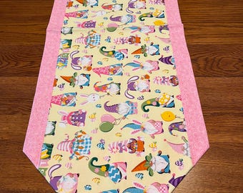 Easter Bunny Gnomes Table Runner, Spring Cotton Fabric Home Decor