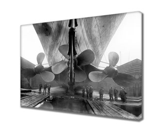 Canvas Titanic Propellers, zwart-wit, klaar om op te hangen