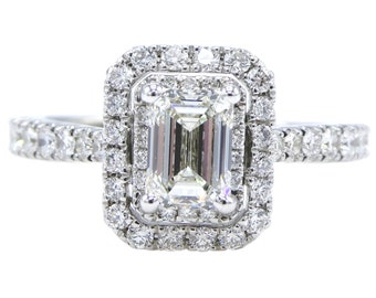 GIA Vera Wang 0.80 Carat Emerald Cut Diamond 14 Karat White Gold Halo Ring