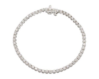 14 Karat White Gold 2.00 Carat Natural Round Diamond Tennis Line Bracelet