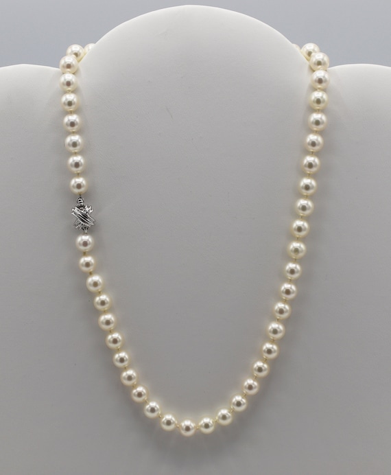 Tiffany akoya on sale pearl necklace