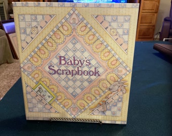 Judy Pelikan Baby Scrapbook: 2003 Edition, 50 Premade Pages - ADORABLE - F4