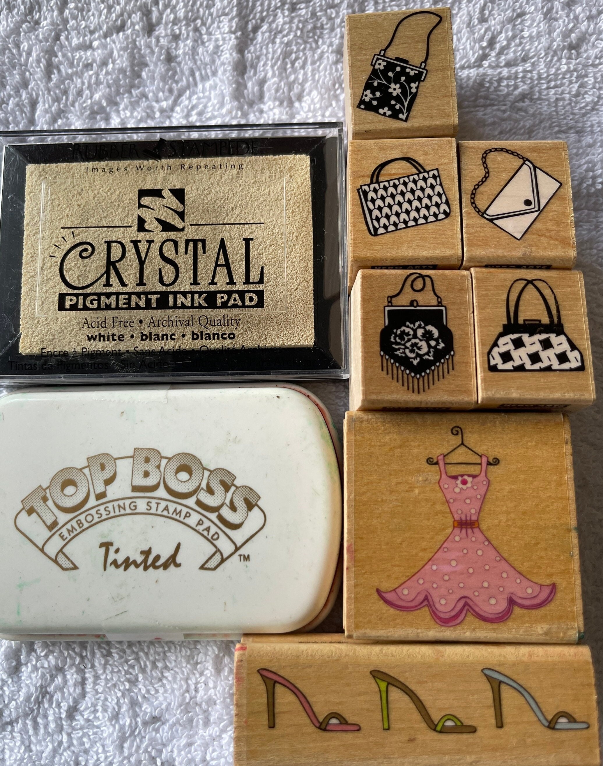Embossing Stamp Pad and Refill by Tsukineko 