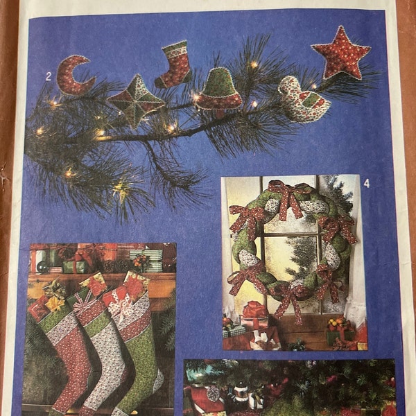 Simplicity 9207 - Stuffed Christmas Ornaments, Stockings, Wreath & Tree Skirt - 1994 - NIP + Bonus - Free Shipping! F1