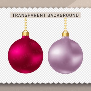 以下が含まれることがあります： 金色のチェーンから吊るされたクリスマスオーナメントが2つ。左側のオーナメントは濃いピンク色で、右側のオーナメントは薄い紫色です。