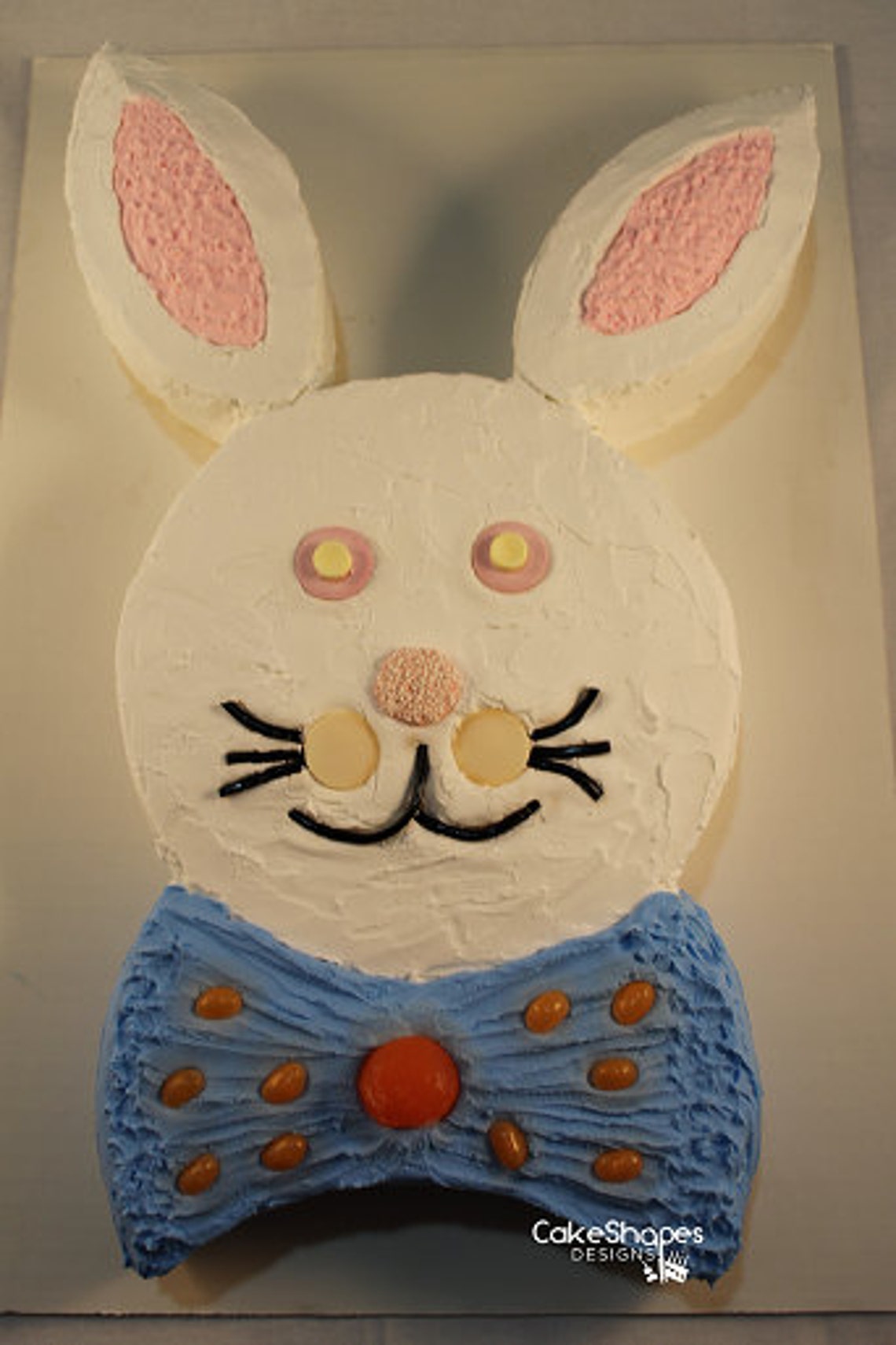 Printable Bunny Cutup Cake Pattern to Create a Shaped Cake / Cut up Printable Bunny Cutup Cake Pattern to Create a Shaped Cake / Cut up