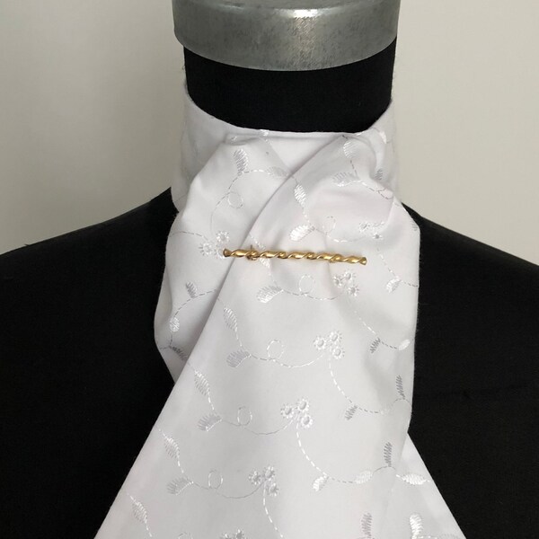 stock tie equestrian
