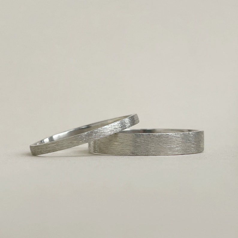 10kt Rustic wedding band set Gold ring eco friendly and sustainable rings 2mm and 4mm 10kt white gold image 7