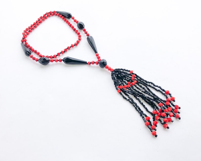 1920s Red & Black Beaded Necklace 20s Beaded Rope Necklace Flapper Necklace image 2