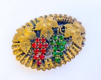 1930s Gold Filigree Grape Brooch | Vintage Gold Rhinestone Oval Pin