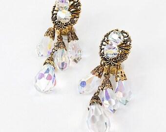 1950s Crystal Dangle Earrings | 50s Crystal & Gold Filigree Drop Earrings