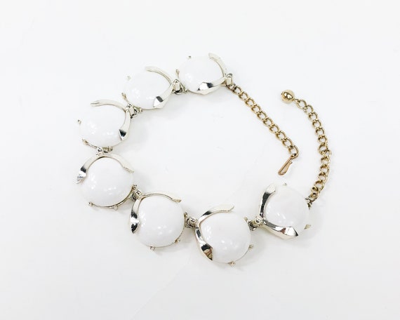 Coro | 1950s White Necklace  | 50s White Plastic … - image 5