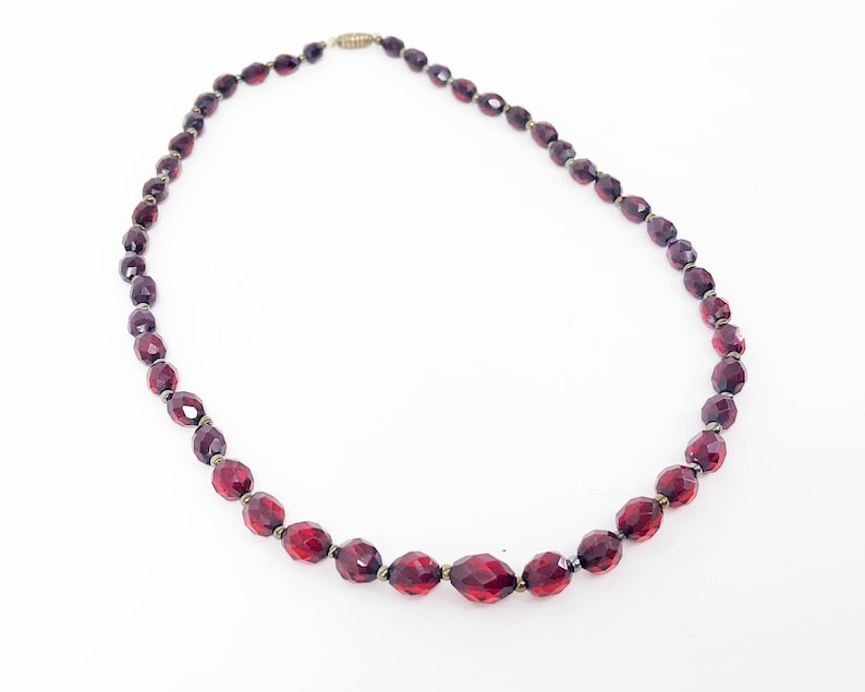 Red Faceted Amber Necklace 30s Cherry Amber Necklace Graduated Bead Amber Necklace