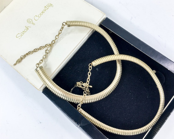 1960s Sarah Coventry Gold Coil Choker | Vintage Coil Necklace