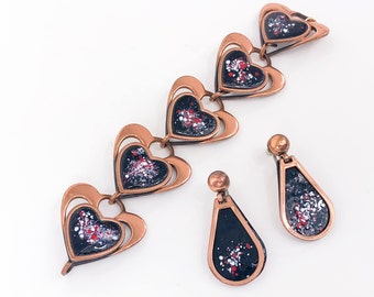 Rebajes | 1950s Copper Bracelet Set | 50s Copper & Enamel Heart Bracelet Earrings | Copper Demi Parure | Rebajes