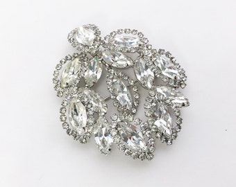 Weiss | 1960s Rhinestone Wreath Brooch | 60s Rhinestone Wreath Pin | Circle Rhinestone Brooch | Weiss