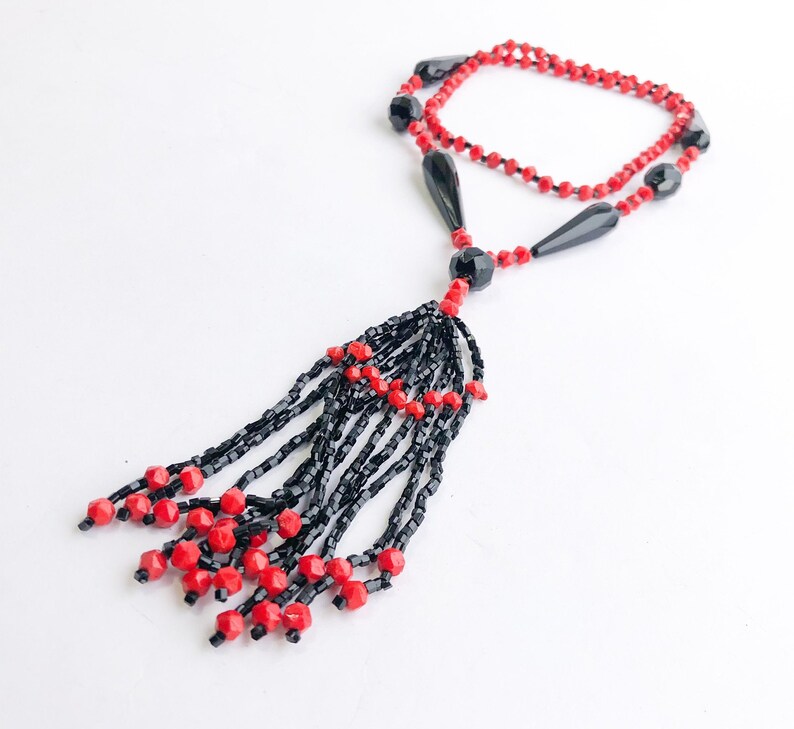 1920s Red & Black Beaded Necklace 20s Beaded Rope Necklace Flapper Necklace image 1