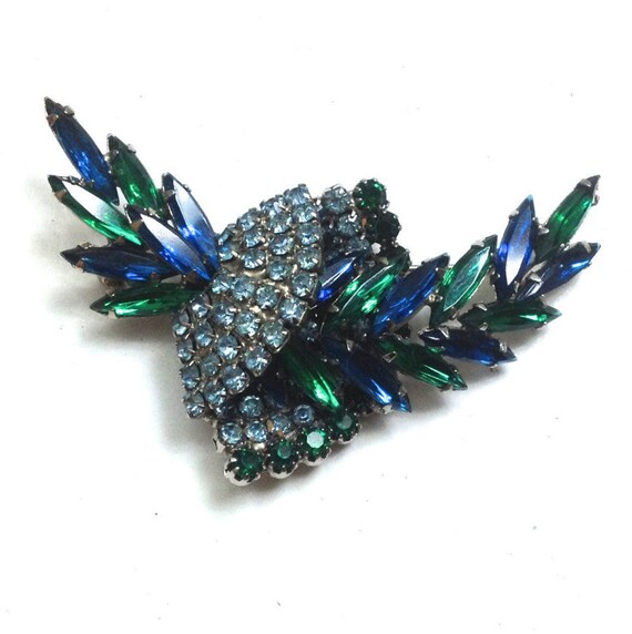 1950s Blue & Green Rhinestone Brooch | 50s Green B