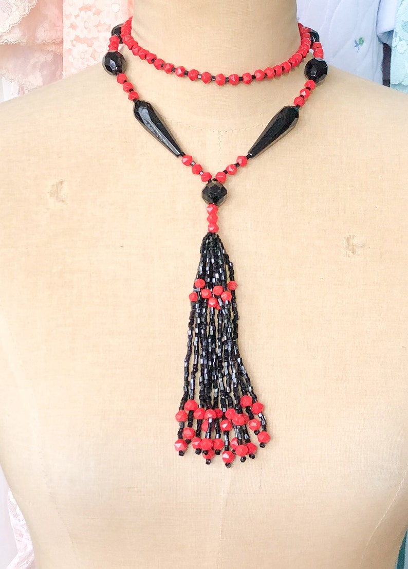 1920s Red & Black Beaded Necklace 20s Beaded Rope Necklace Flapper Necklace image 5