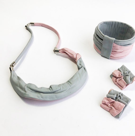 1990s Pink & Gray Leather Jewelry Set | 90s Pink … - image 4